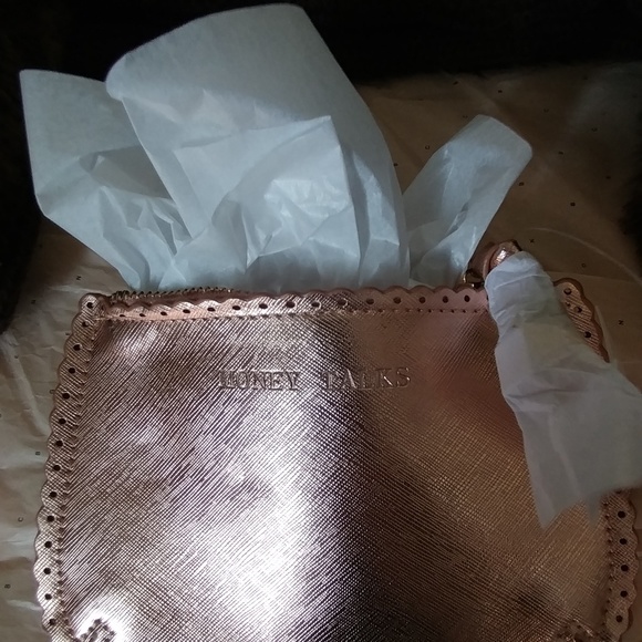 💮Money Talks purse 💃 - Picture 5 of 8